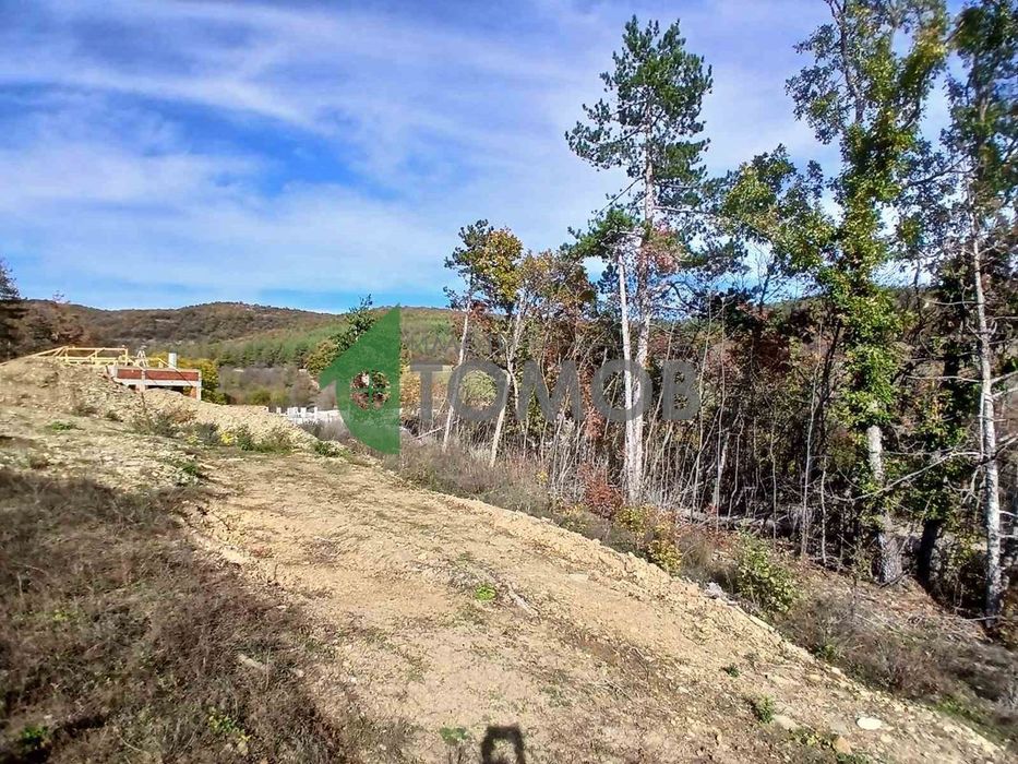 Продава се Парцел в с. Старозагорски бани, Област Стара Загора - 900 кв.м за 85 €/кв.м - Снимка #1