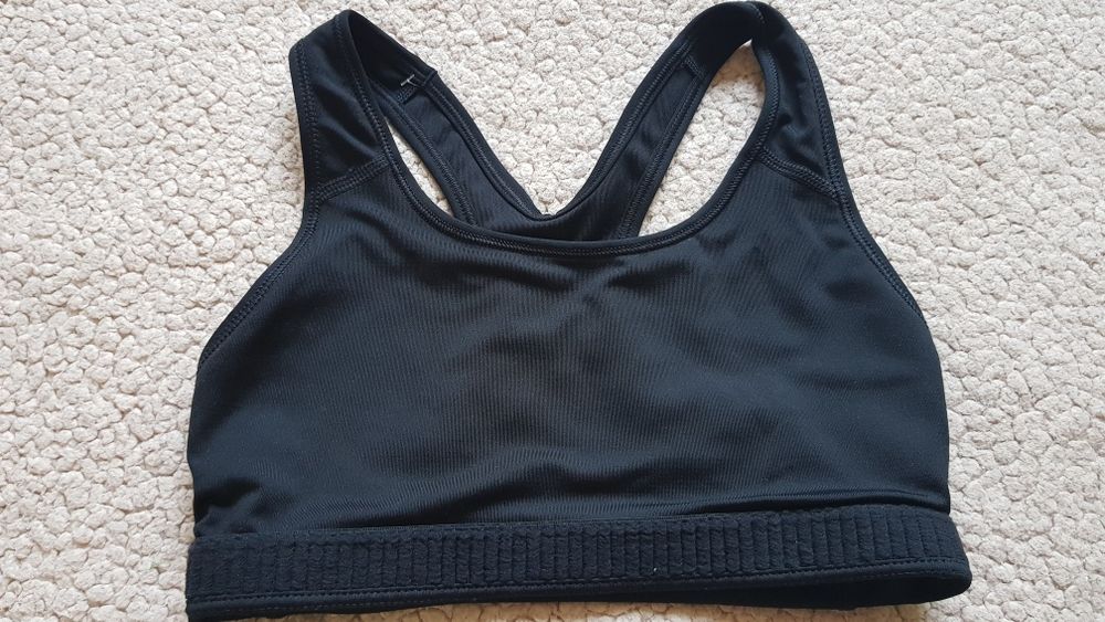 Спортивный топ Nike. Размер XS.
