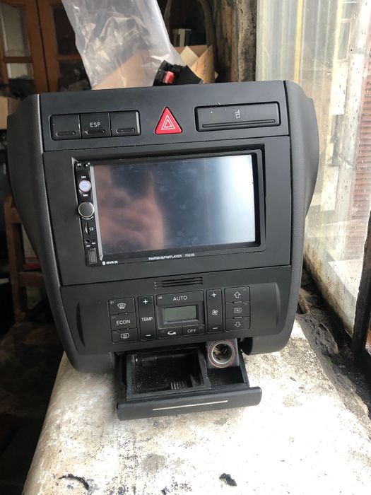 Ауди А3 Конзола за мултимедия