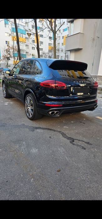 Vând Cayenne Hybrid S Platinum TVA DEDUCTIBIL