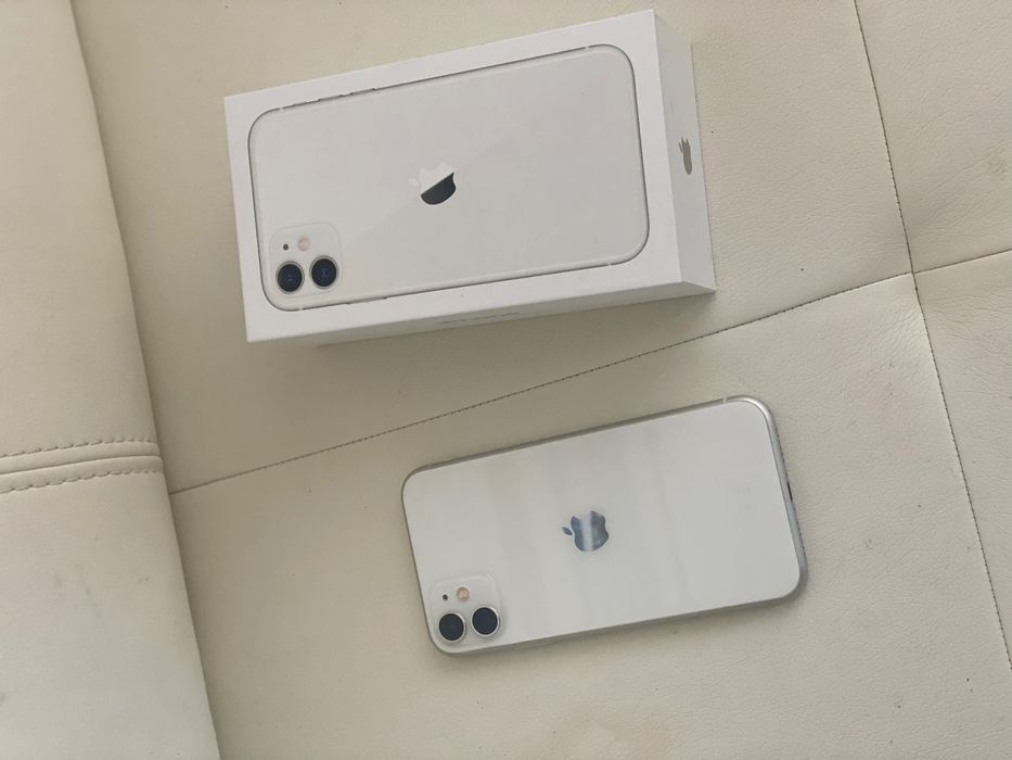 iPhone 11 64BG неразличим от нов 

Цена 200€