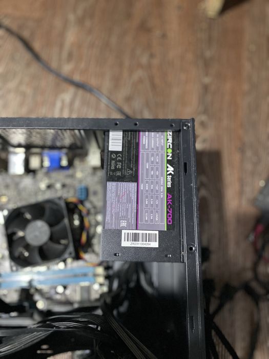 Продам запчасти на компьютер