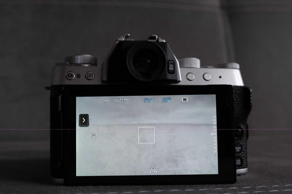 Fujifilm X-T200 + XC 15-45mm f/3.5-5.6 OIS PZ + accesorii