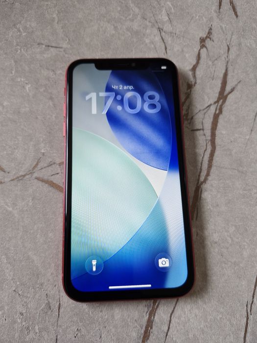 IPhone 11  64GB Yomkost 100%