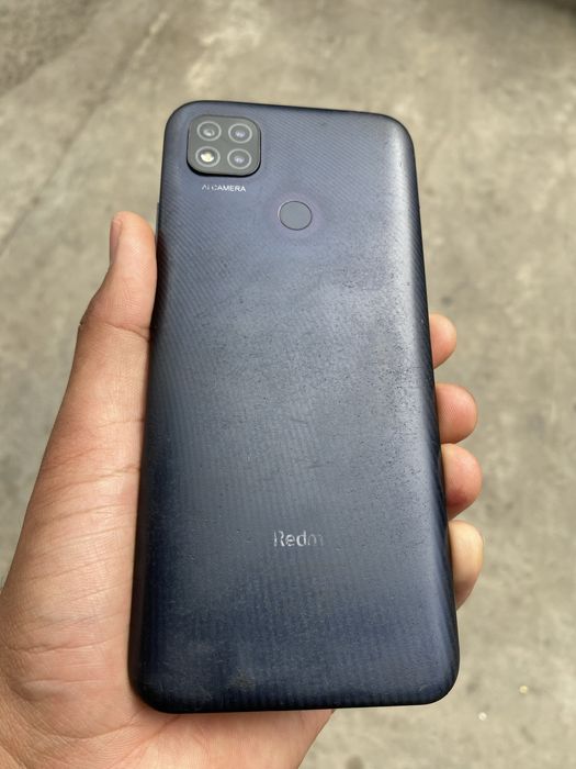 Redmi 9C 64 gb li sotiladi.
