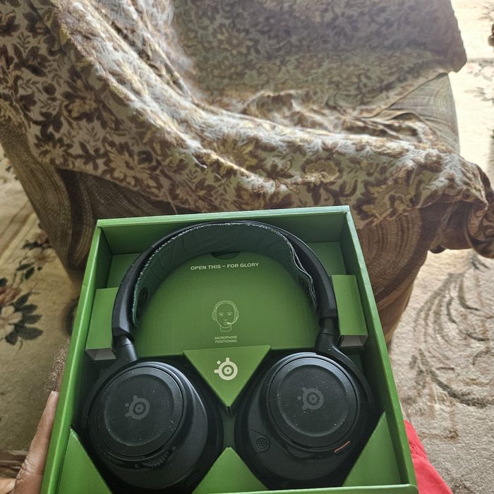 Casti Steelseries Arctis Nova 5x wireless