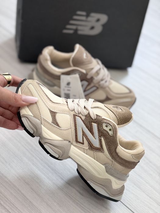 New Balance 9060