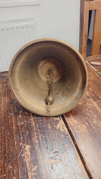 Clopot din bronz