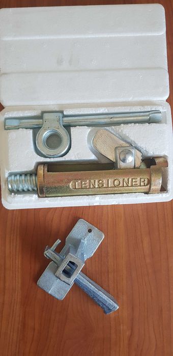 Blocatori cofrag, fluturi, morsete, broscute, cleme pentru cofraje