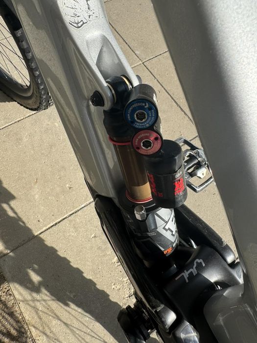 YT full carbon 29 L