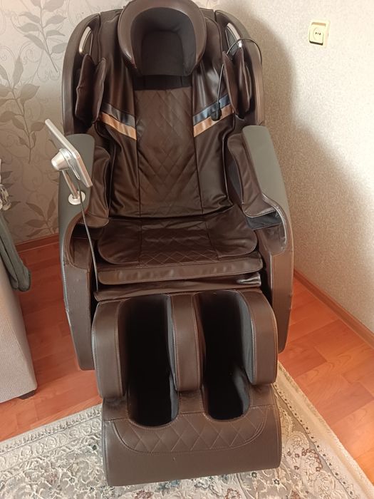 Продам массажное кресло