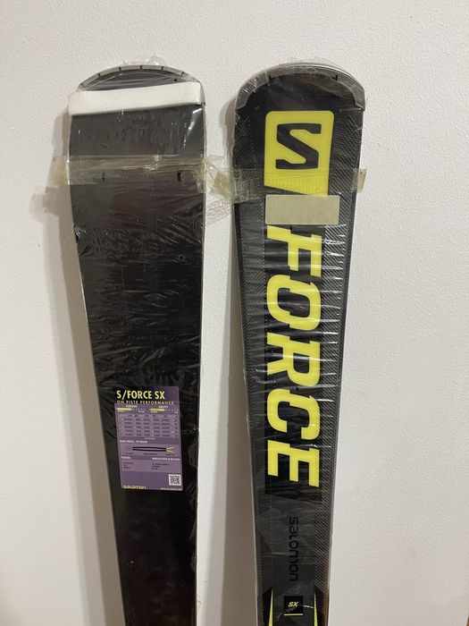Schiuri 150 cm S/FORCE SX + L10 GW. Skiuri