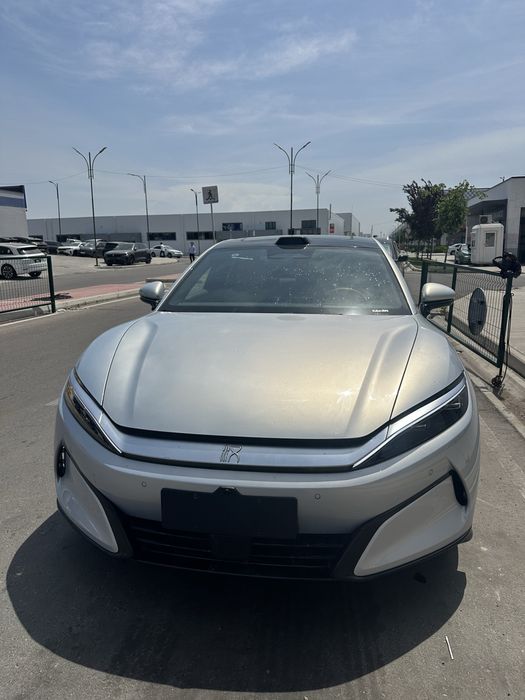 BYD Han 2025