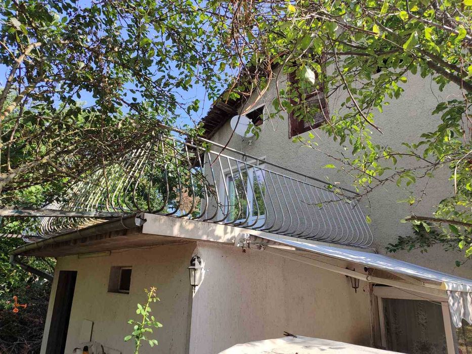 Продава се Къща в с. Миладиновци, Област Добрич - 100 кв.м за 350 €/кв.м - Снимка #9