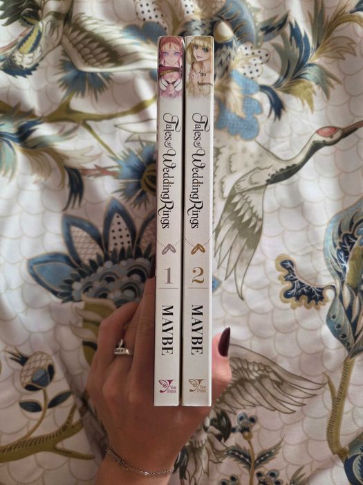 Vând Manga "Tales of the Wedding Rings" volumele 1 și 2