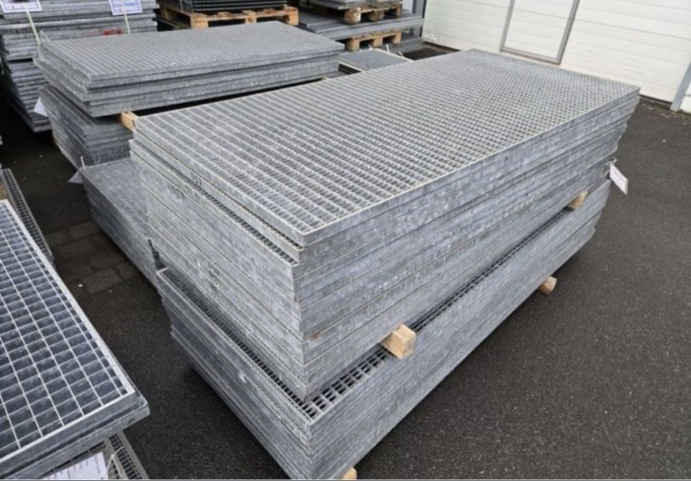 Gratare zincate metalice