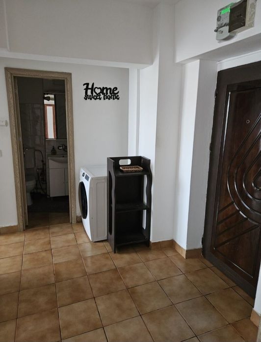 Inchiriez apartament 2 camere Craiova