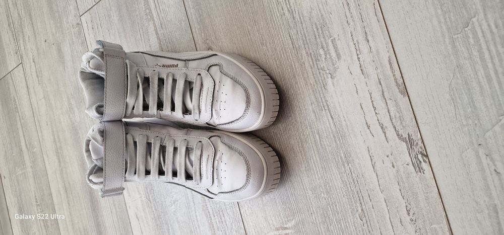 Маратонки Puma- бели