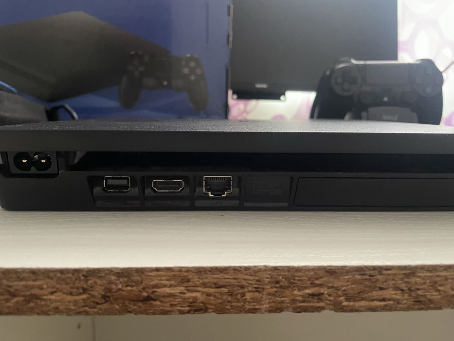 Playstation 4 slim 500gb