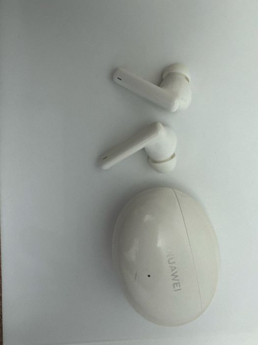 Huawei FreeBuds 4i