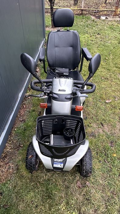 Carucior electric scuter tricicleta scaun carut scuter dizabilitati