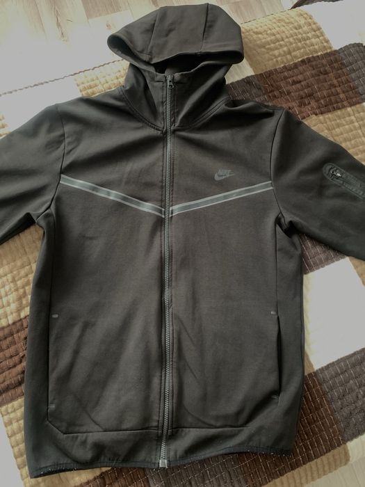 Nike tech fleece верх
