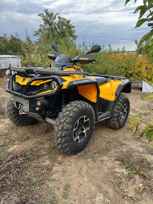 ATV Can am outlander 650cc XT