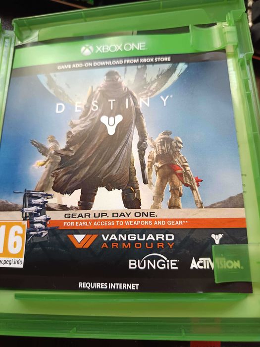Destiny за XBOXONE и Rare Replay   дисковете са във отлично състояние