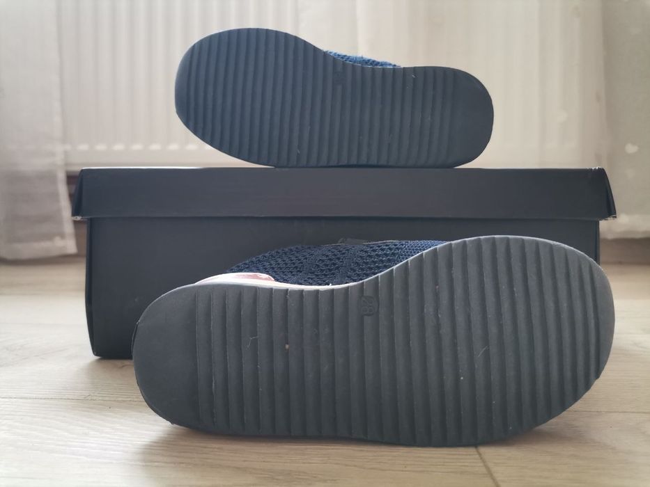 Adidași Lasocki mărime 28