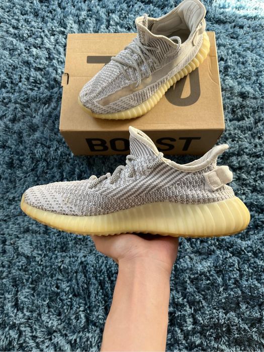 Yeezy 350 V2 Static