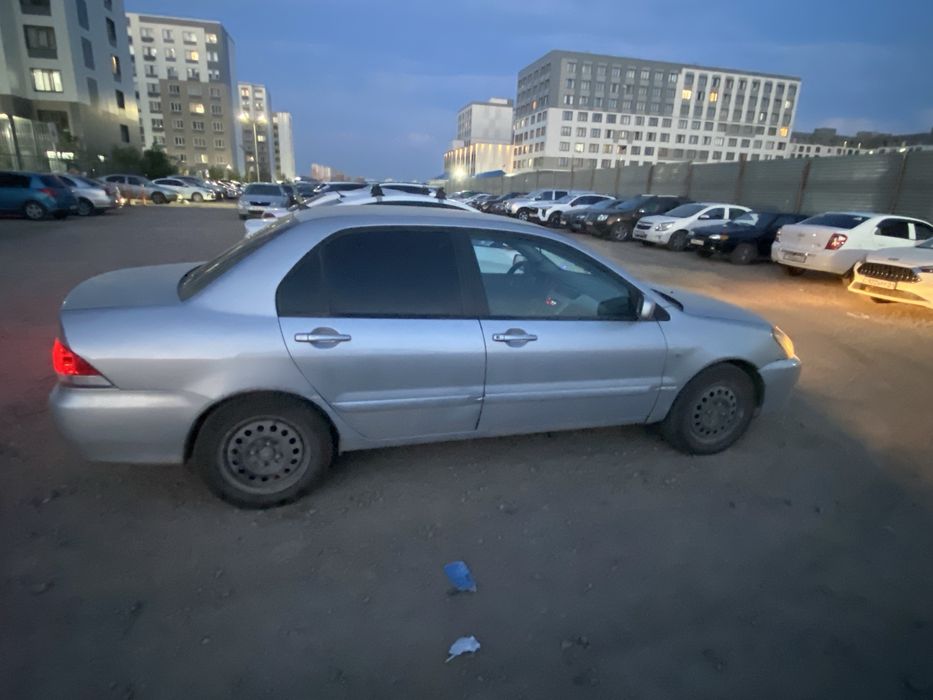 Продается Лансер 9, 2006 года