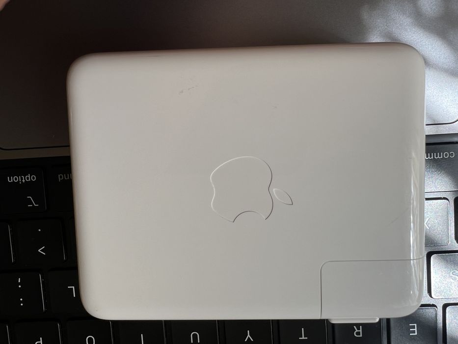 Incarcator apple 140w