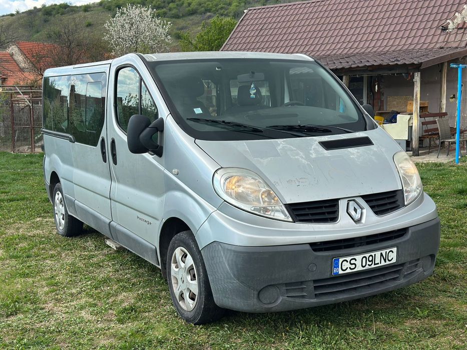 Renault Trafic Passenger 1.9 Tdci 2007(omologat RAR auto-special )
