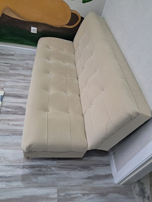 Продам диван в отличном состоянии