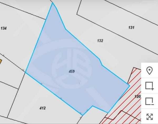 Працел за къща в Маноле