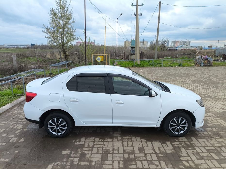 Рено логан Renault logan 2015