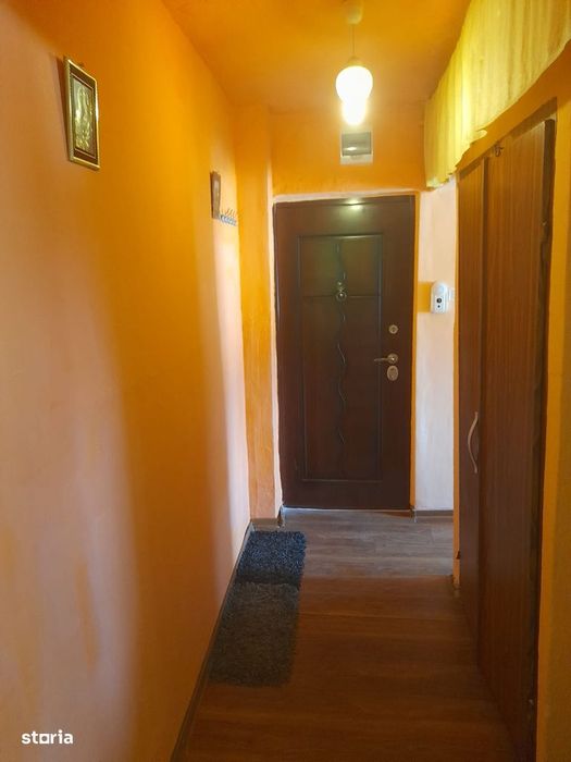 Apartament  2 camere de vânzare zona Spitalului Județean
