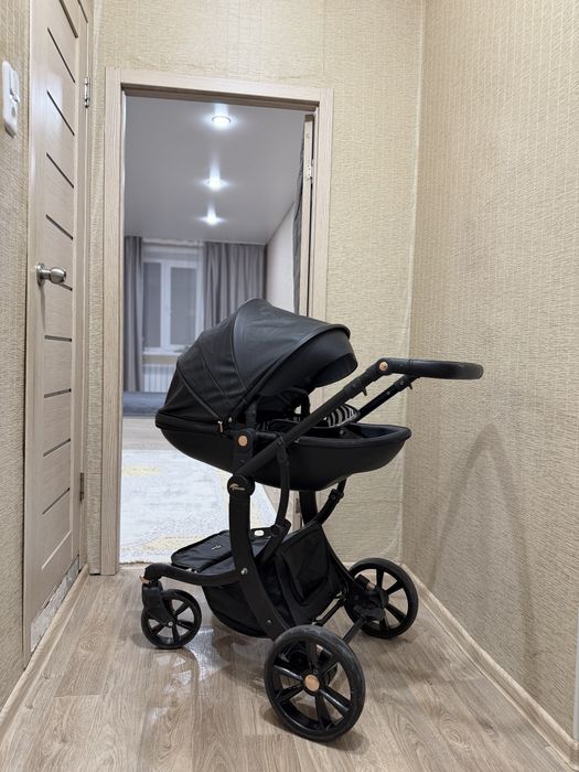 Продам коляску трансформер