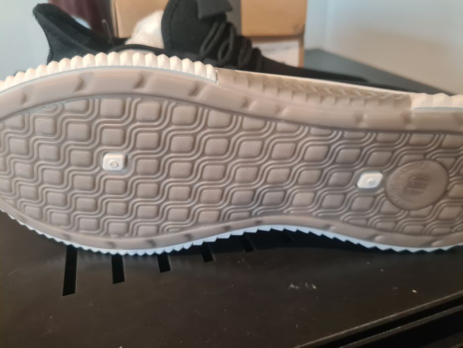 Маратонки мъжки Crosshatch