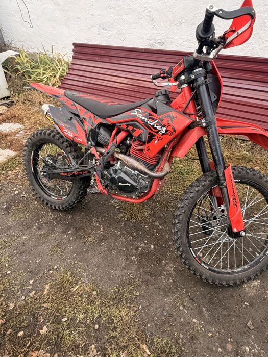 Мотоцикл Sanchez Bandit CB300F