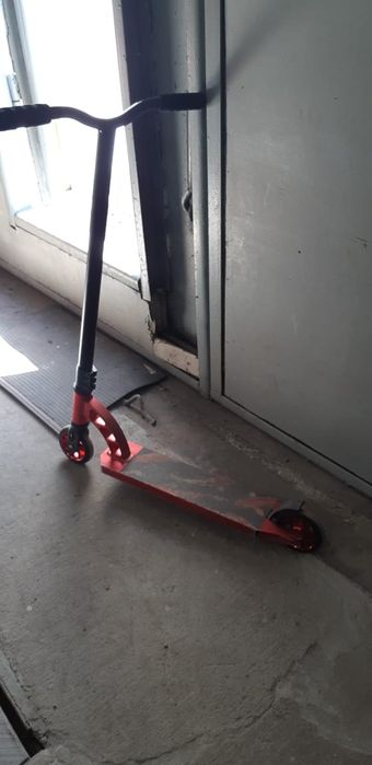 Продам трюковой самокат
