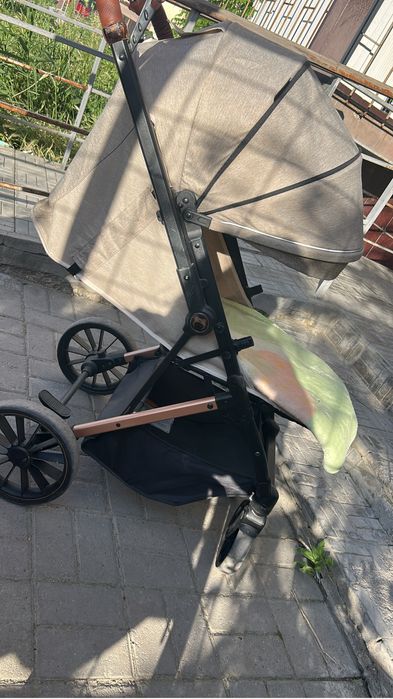 Коляска зима лето
