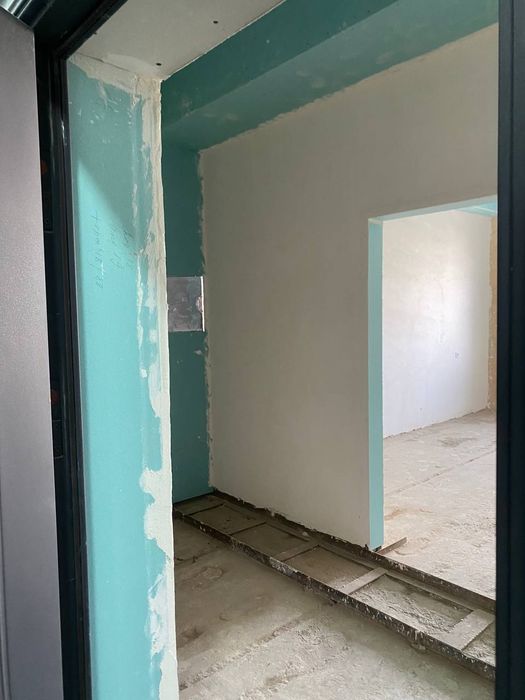 Анхор Авеню да 1 хоналик Уй сотилади