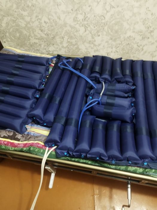 Медецинская  Кровать