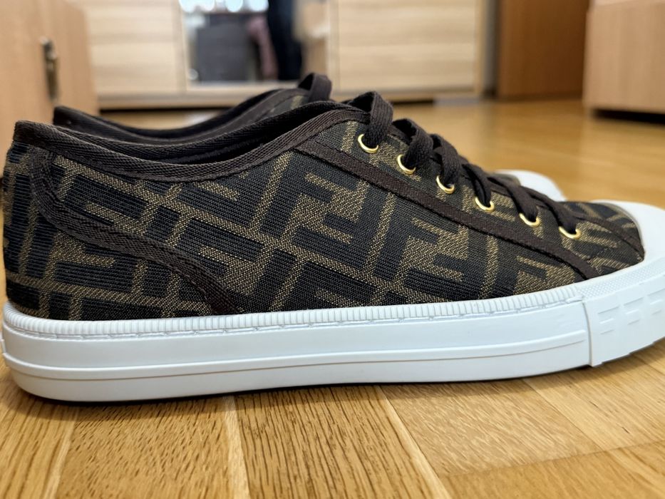 Дамски маратонки Fendi