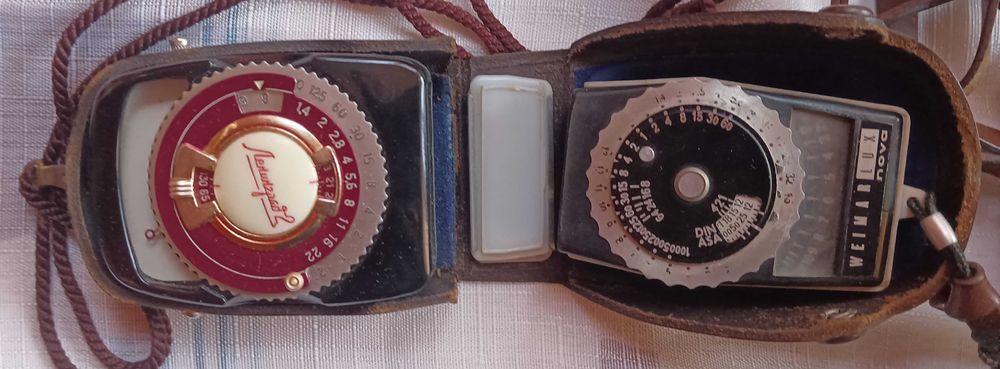 Светкавица и измервател на разстояние за фотоапарат Зоркий 4