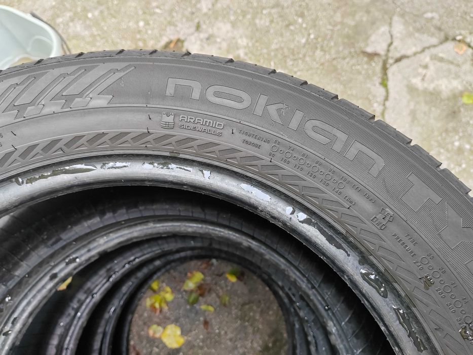 215/60/17 4бр.Nokian Летни гуми