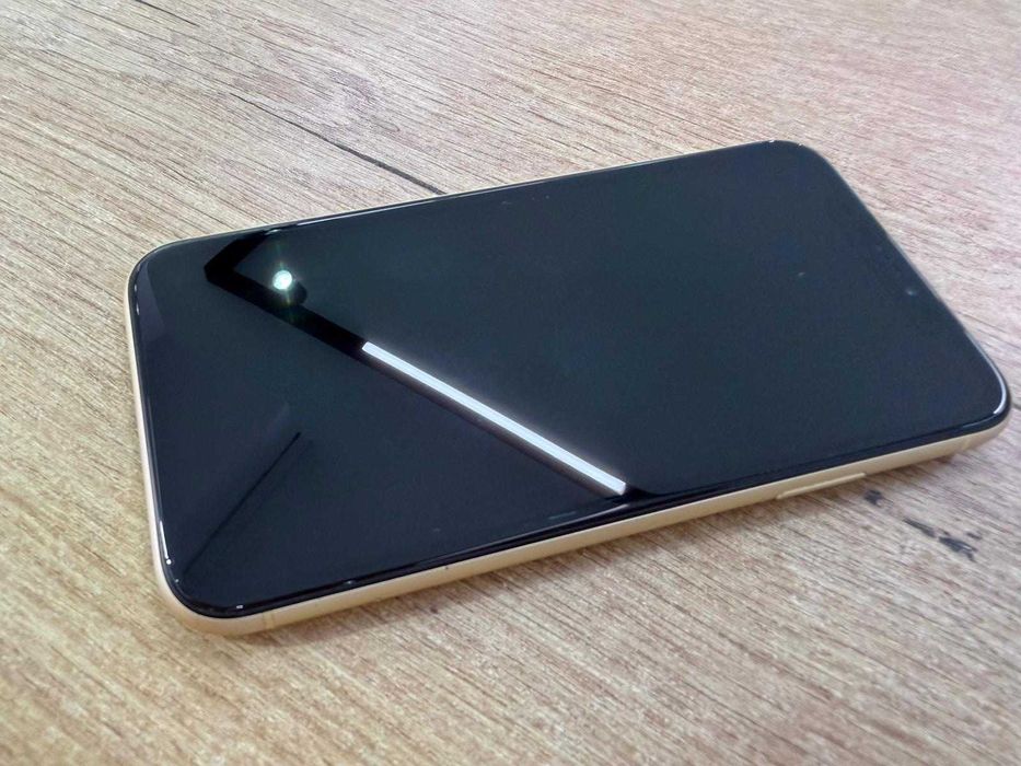 iPhone XR 256GB Yellow Neverlocked Face ID True Tone 84%