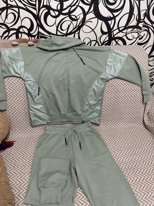 Спортивный костюм