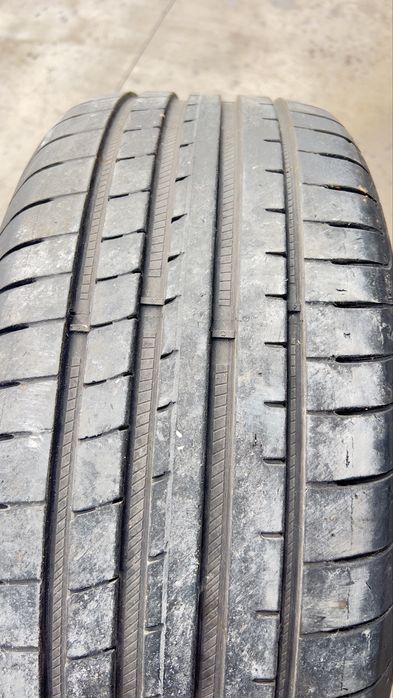 245/45/18 GoodYear Eagle F1 Летни Гуми 6.7мм